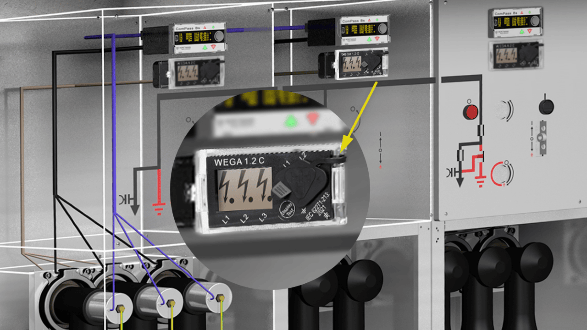 Nahaufnahme einer elektrischen Schalttafel mit einer Digitalanzeige mit der Aufschrift WEGA 1.2 C und einem Warnsymbol. Drähte und Schalter sind sichtbar, ein gelber Pfeil hebt die Anzeige hervor.